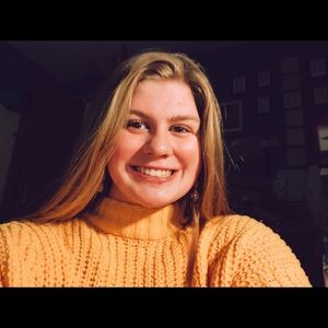 Meet your Posher, Kendra